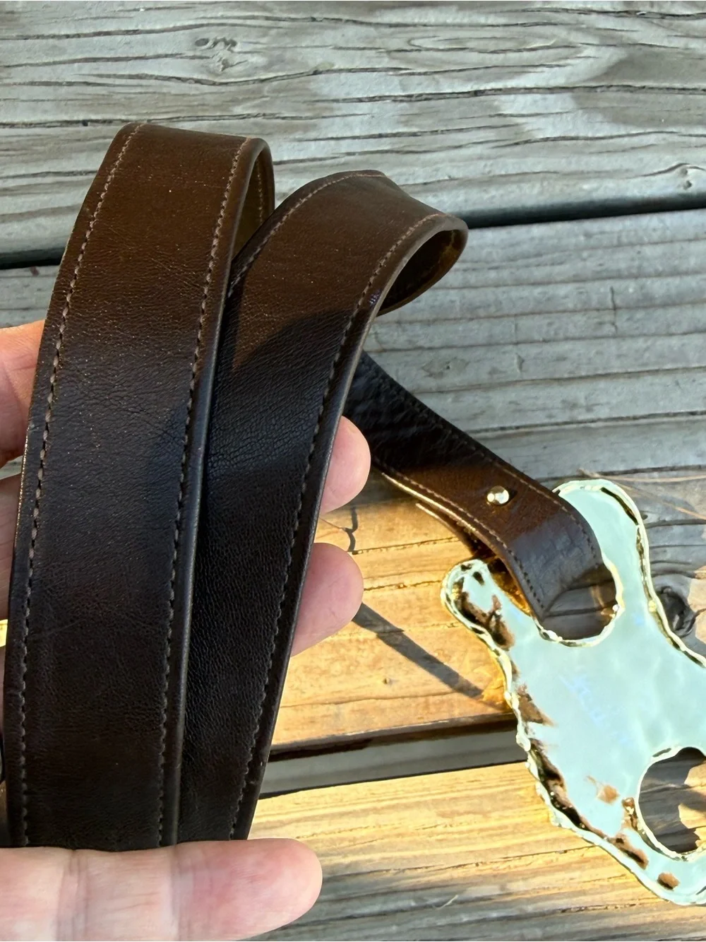 1980s Adjustable Brown Leather Belt with Organic Gold Tone Buckle